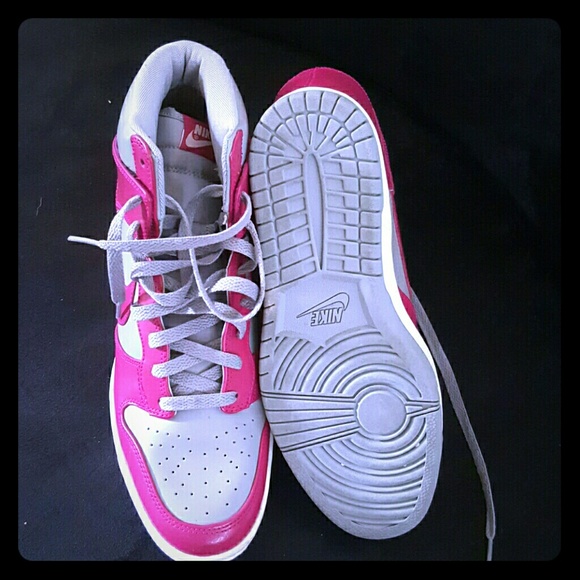 Nike Sky High Dunks