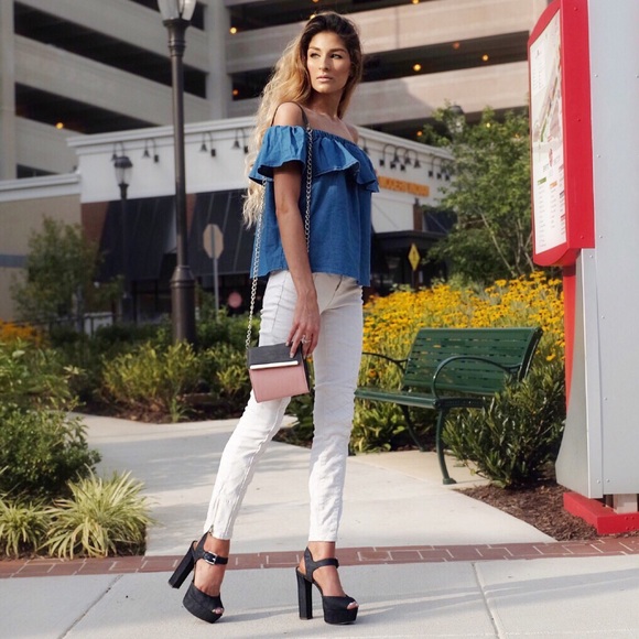 25% off Sale {HP} Denim Ruffle Crop Top - Picture 2 of 4