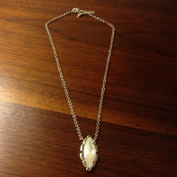 Kendra Scott Necklace