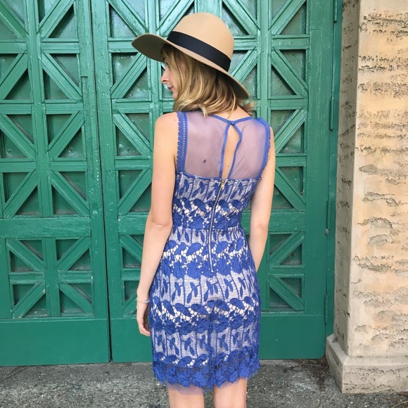 💕 SUMMER SALE 💕 Bellatrix Shift Dress (S, L) - Picture 3 of 4