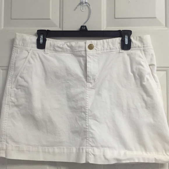 Old Navy white mini skirt