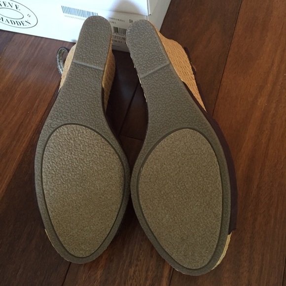 Steve Madden Brown sandals - Picture 4 of 5