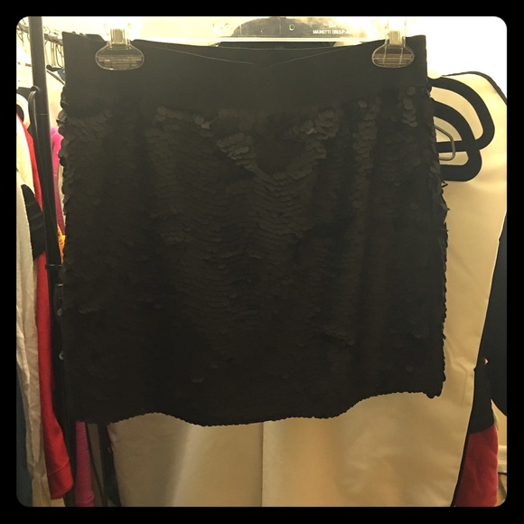 Black skirt