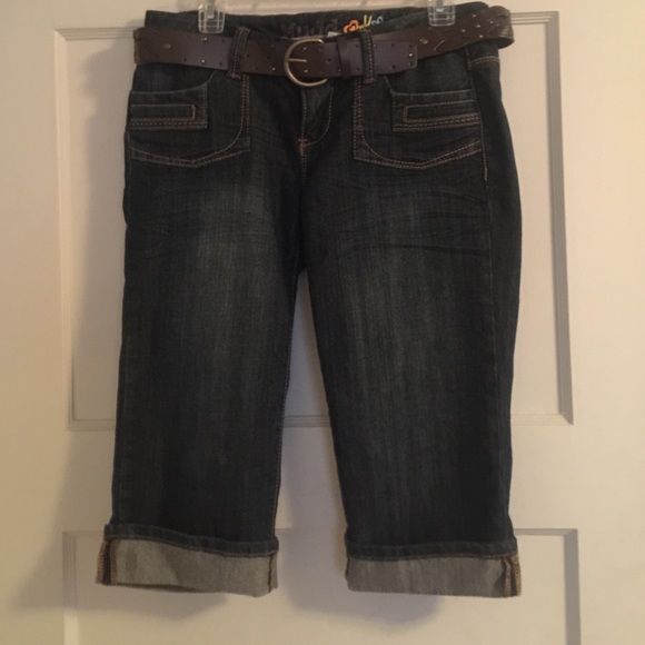 Mudd Jean capris juniors size 9
