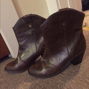 Cowboy boots