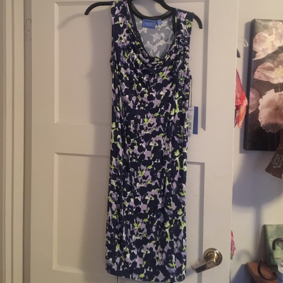 NWT Simply Vera by Vera Wang Dress