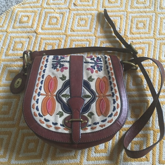 Vintage reissue fossil embroidered boho purse