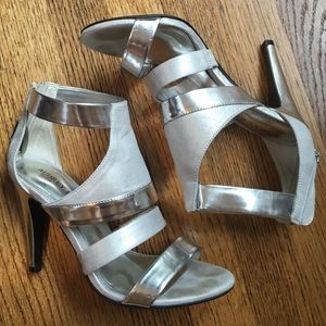 Audrey Brooke metallic heels