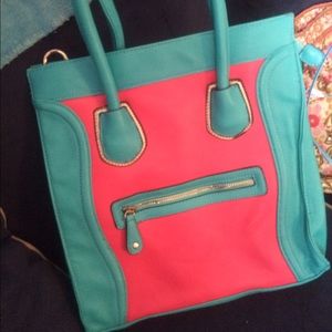 Soft fashion bag never used comes with strap