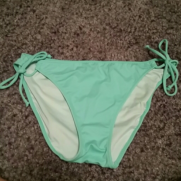 VS Bow Bikini bottoms