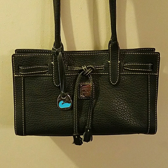🔥🔥SALE!!🔥🔥 Dooney & Bourke handbag - navy blue