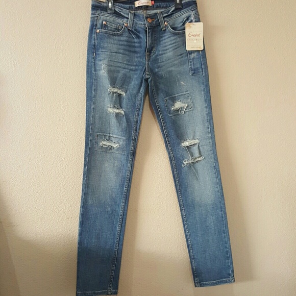 🎁Ripped jeans