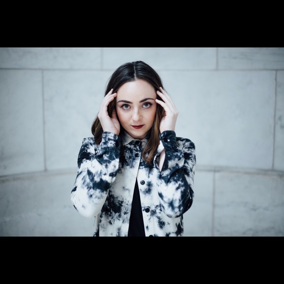 Meet your Posher, Madeleine