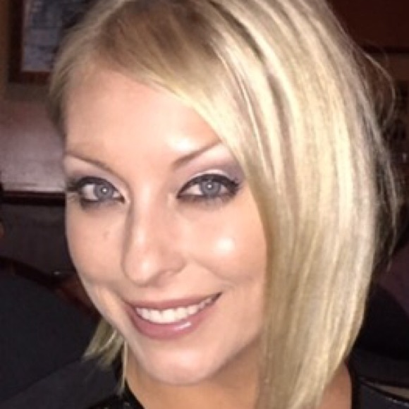 Meet your Posher, Lianna