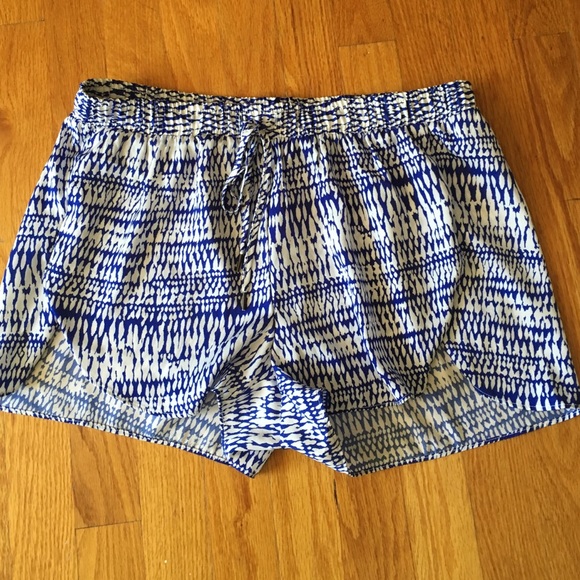 Blue and white H&M shorts