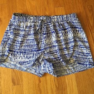 Blue and white H&M shorts