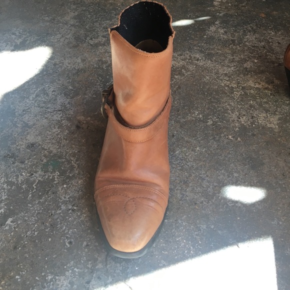 Tan booties - Picture 3 of 3