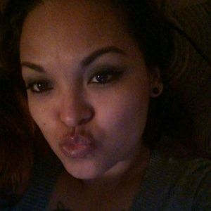 Meet your Posher, Lorena