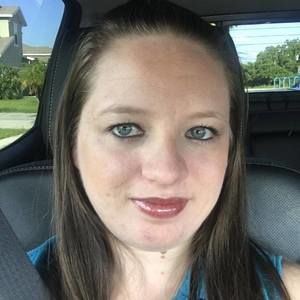 Meet your Posher, Caitlin