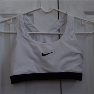 Nike: Dri-fit Unpadded Sports Bra