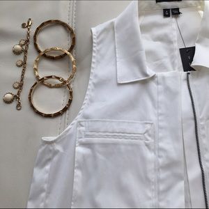 Theory white zip up top P