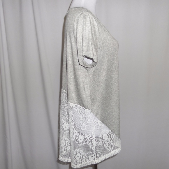 Gray Blouse White Lace Trim - Picture 8 of 8