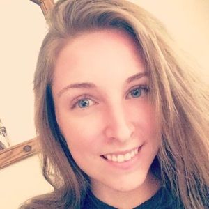 Meet your Posher, Lenora