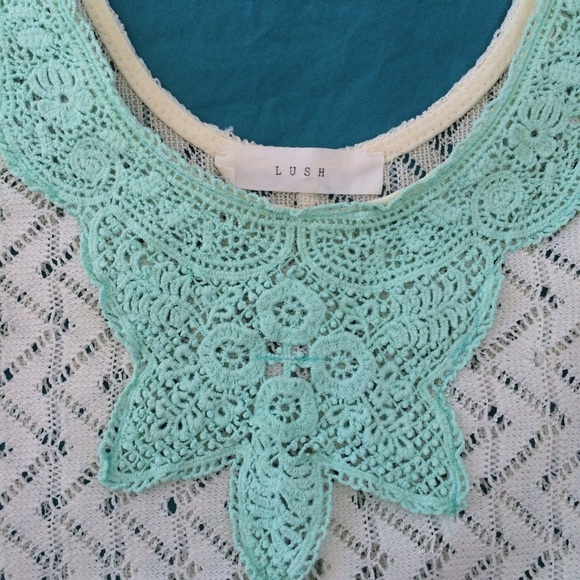 Lace Tank Top - Picture 3 of 3