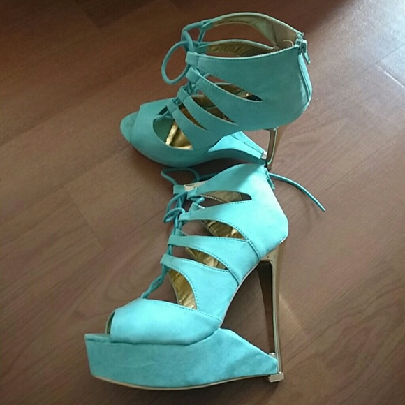 Turquoise Wedges - Picture 2 of 3