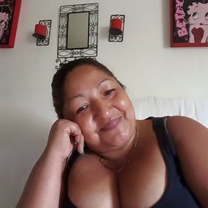 Meet your Posher, Alba