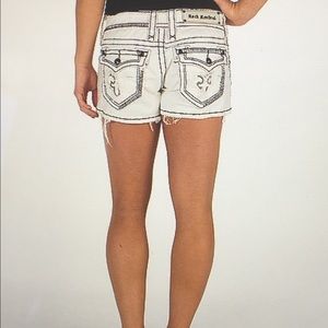 ROCK REVIVAL BELLA SHORTS