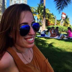 Meet your Posher, Melissa