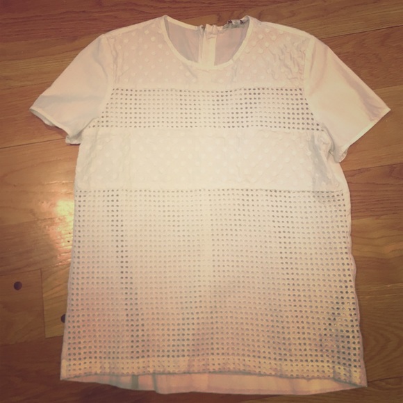 GAP eyelet lace short sleeve top.  Xs - Picture 1 of 4