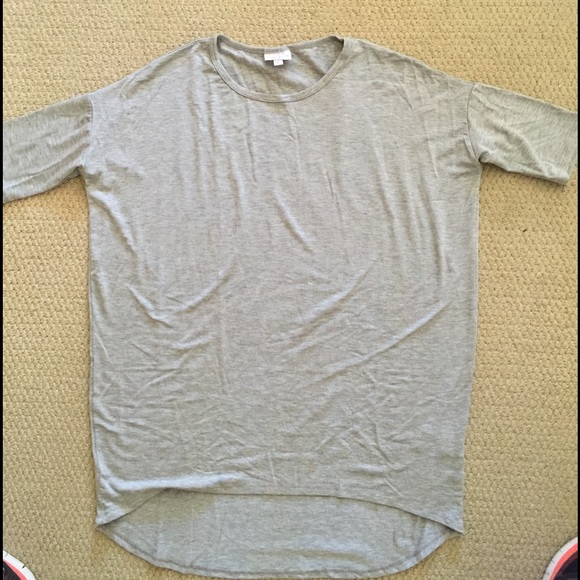 NWT Lularoe Gray XS Irma tee/tunic