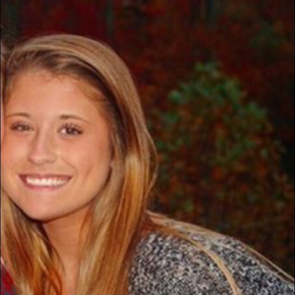 Meet your Posher, Abby - Picture 1 of 1