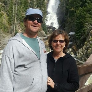 Meet your Posher, Cleta