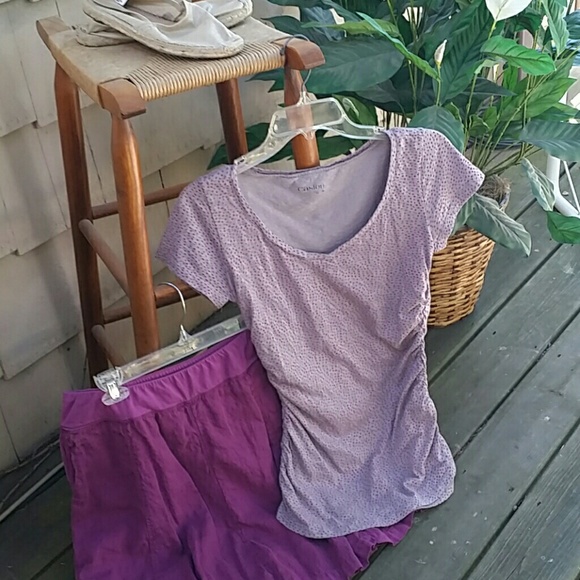 Caslon grey and plum leppard print tee