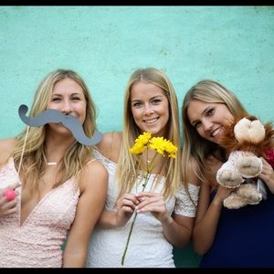 Meet your Posher, Charlotte