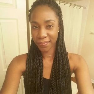 Meet your Posher, Latoya