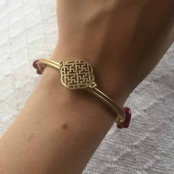 Serah Elephant Bangle