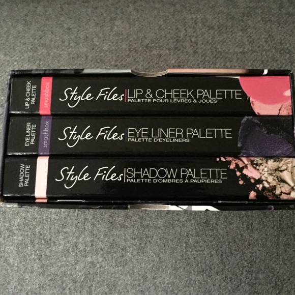 Smashbox style flies get the look palettes