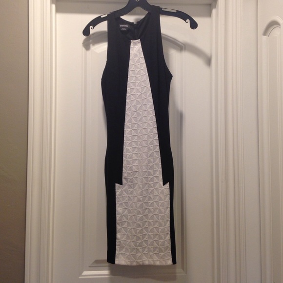 ✅SOLD✅Bebe Black/White Dress