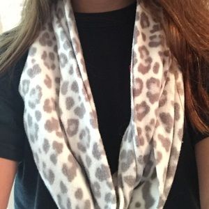 Old navy cheetah print scarf!
