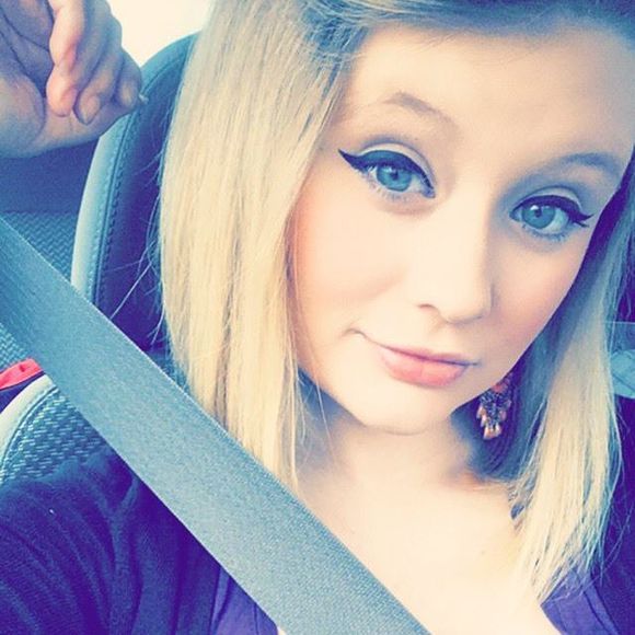 Meet your Posher, Michaela - Picture 1 of 1