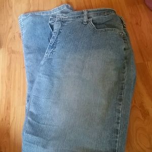 Wide leg jeans