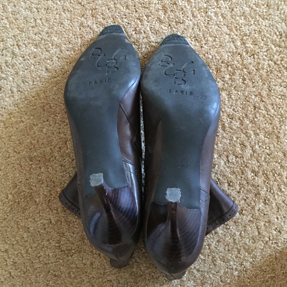 BCBG PARIS Brown Leather Booties - Picture 3 of 3