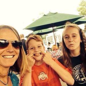 Meet your Posher, Ellen