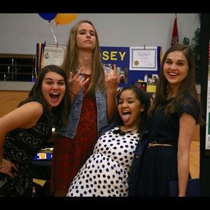 Meet your Posher, Emily