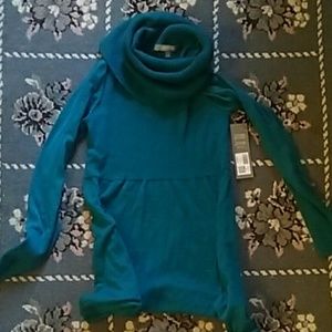 Turtle neck dress shirt