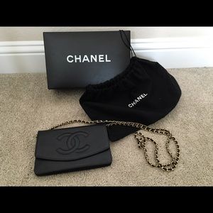 'Going to Yoogis' last chance  ChanelWOC